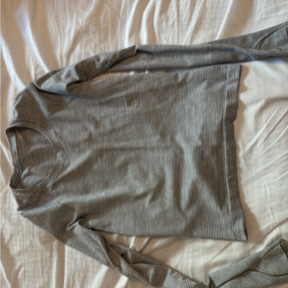 lululemon athletica Gray Striped Long Sleeve Top